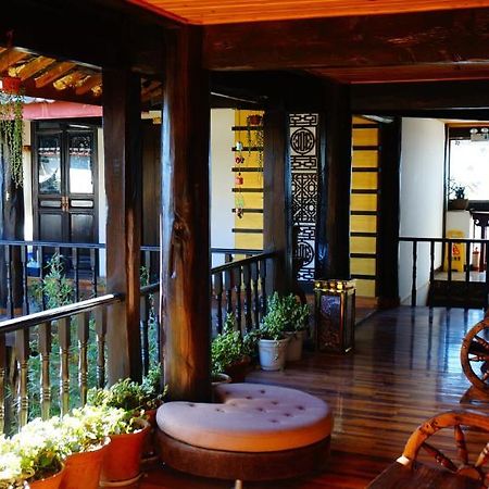 Lijiang Wangjia Courtyard Inn エクステリア 写真