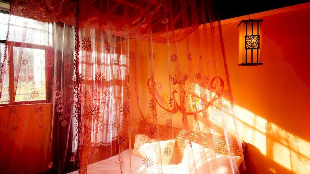 Lijiang Wangjia Courtyard Inn エクステリア 写真