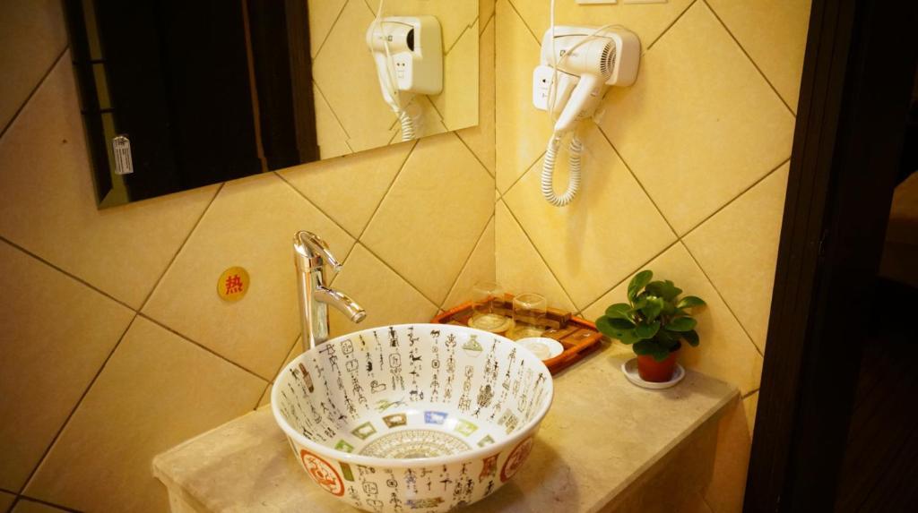 Lijiang Wangjia Courtyard Inn 部屋 写真