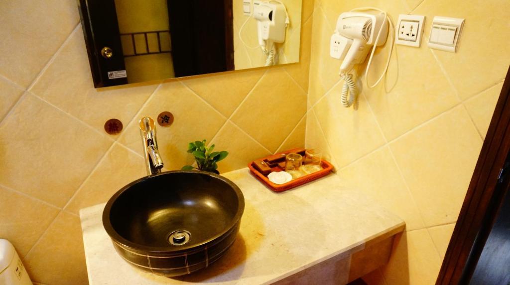Lijiang Wangjia Courtyard Inn 部屋 写真