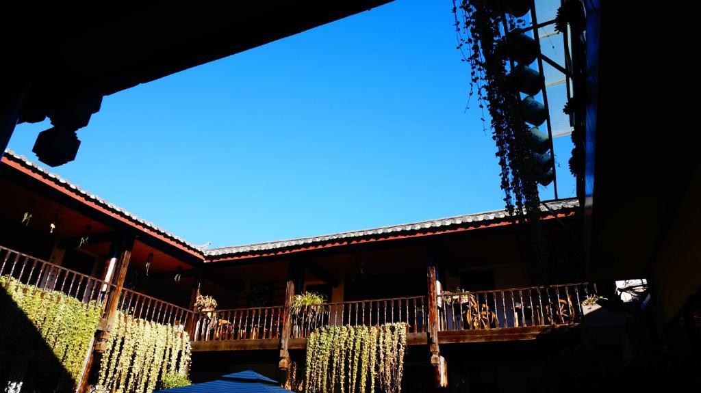 Lijiang Wangjia Courtyard Inn エクステリア 写真